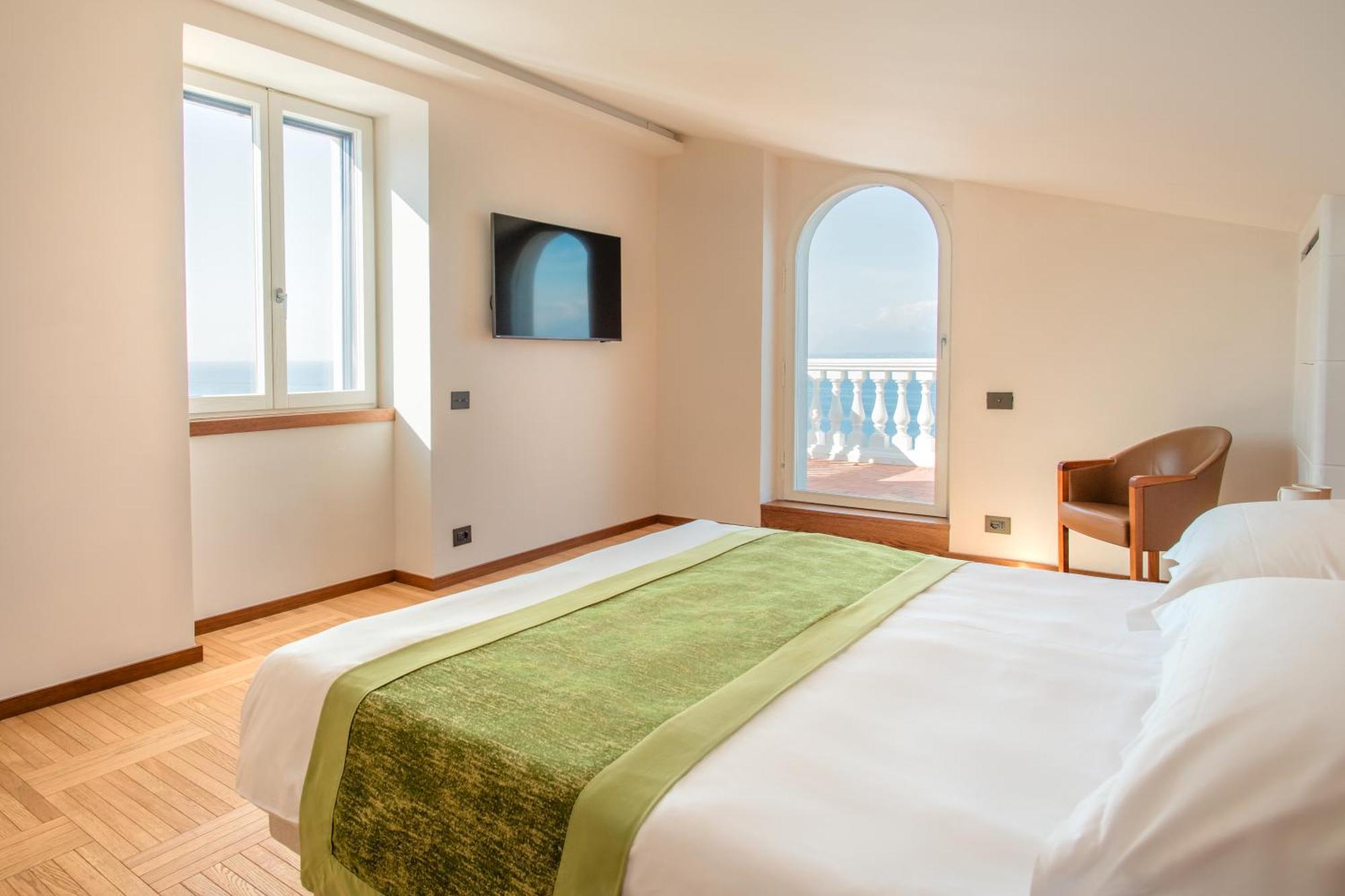 Relais Regina Giovanna Sorrente Extérieur photo