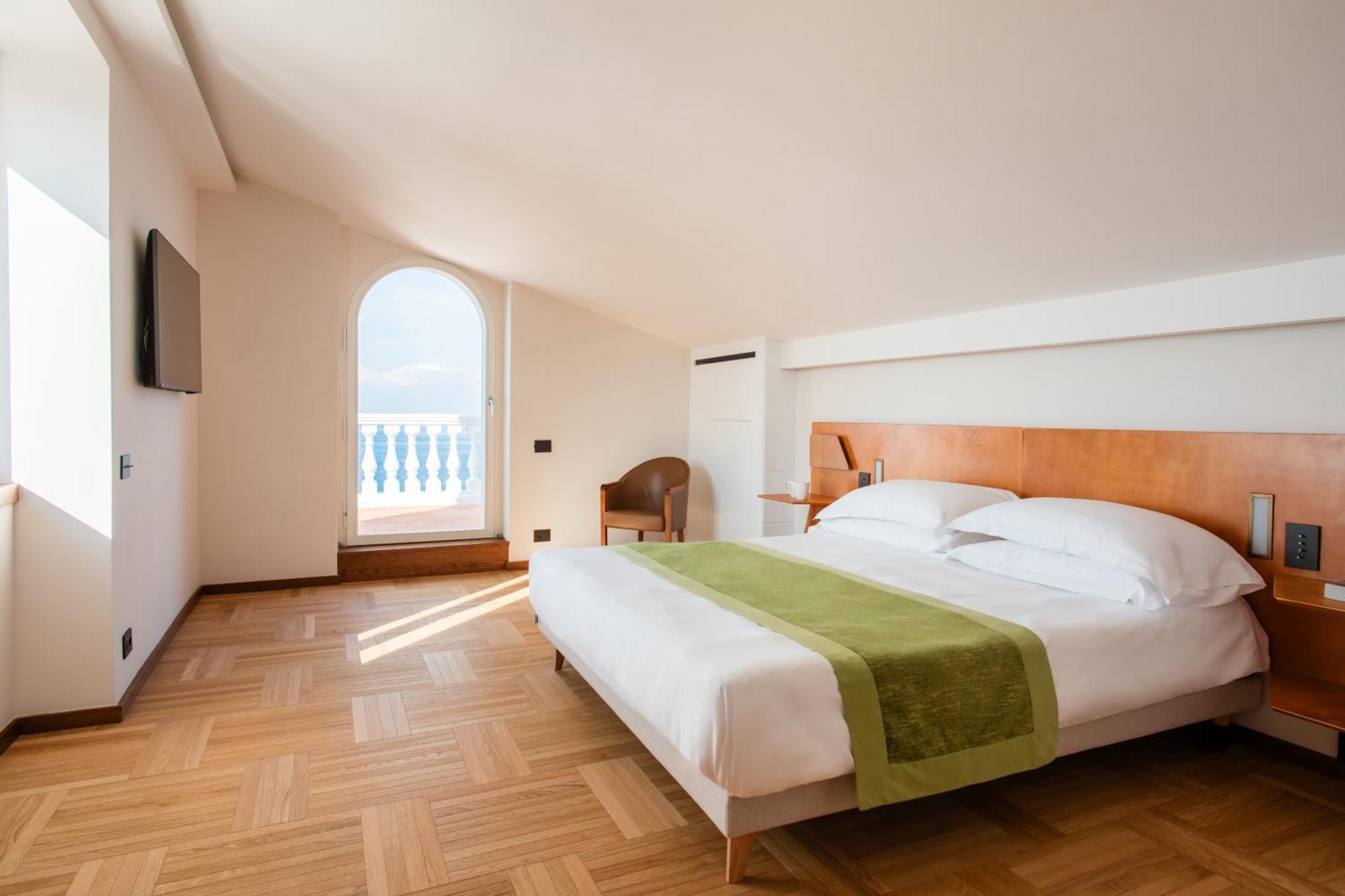 Relais Regina Giovanna Sorrente Extérieur photo